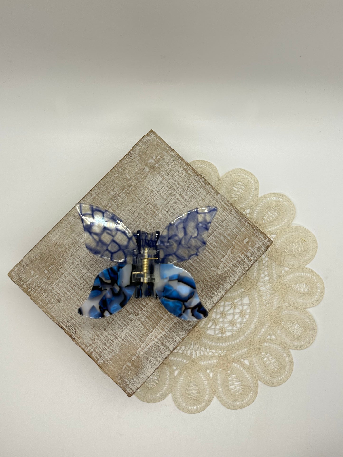 Large & Medium Butterfly Hair Claws