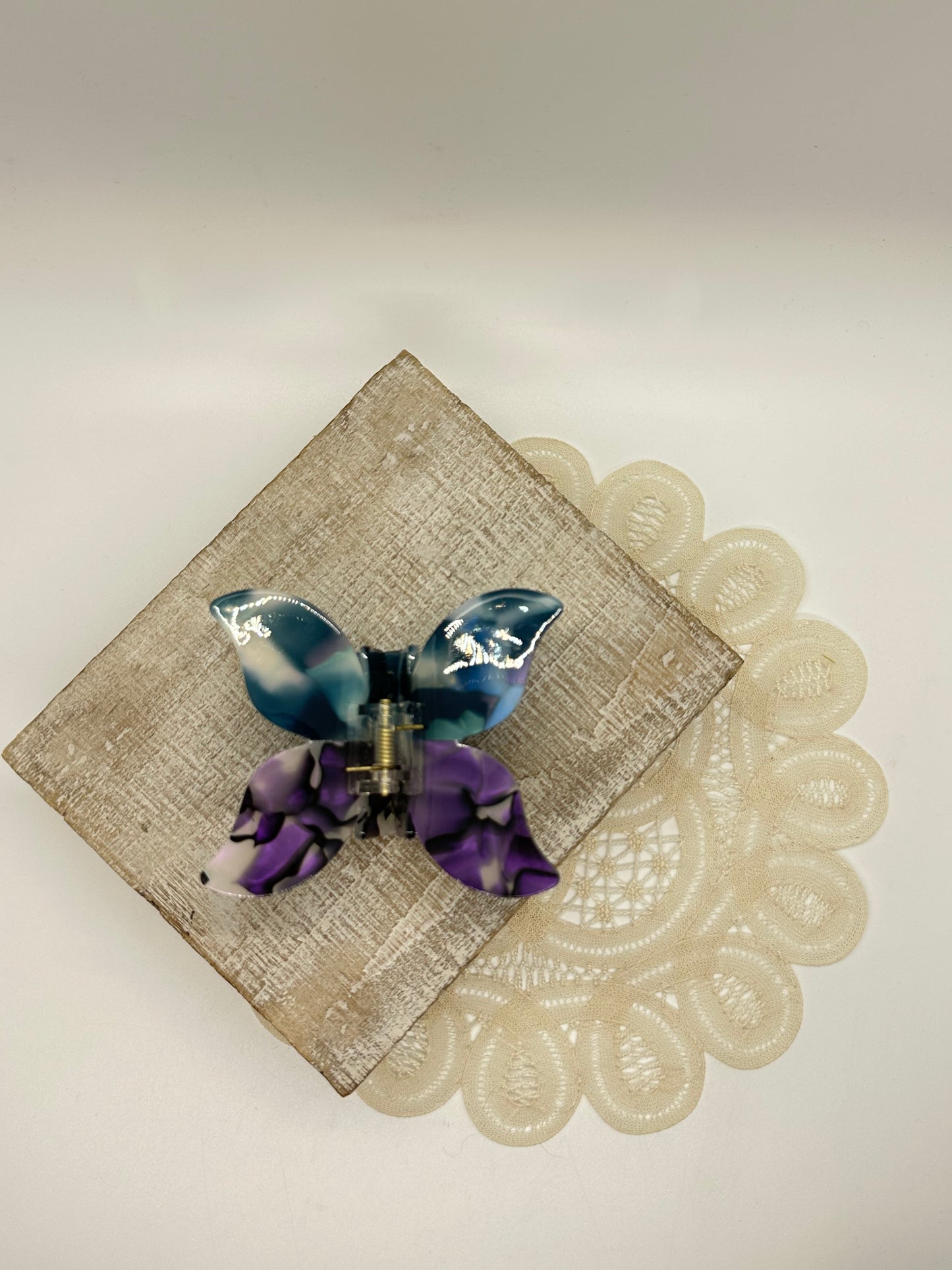 Large & Medium Butterfly Hair Claws