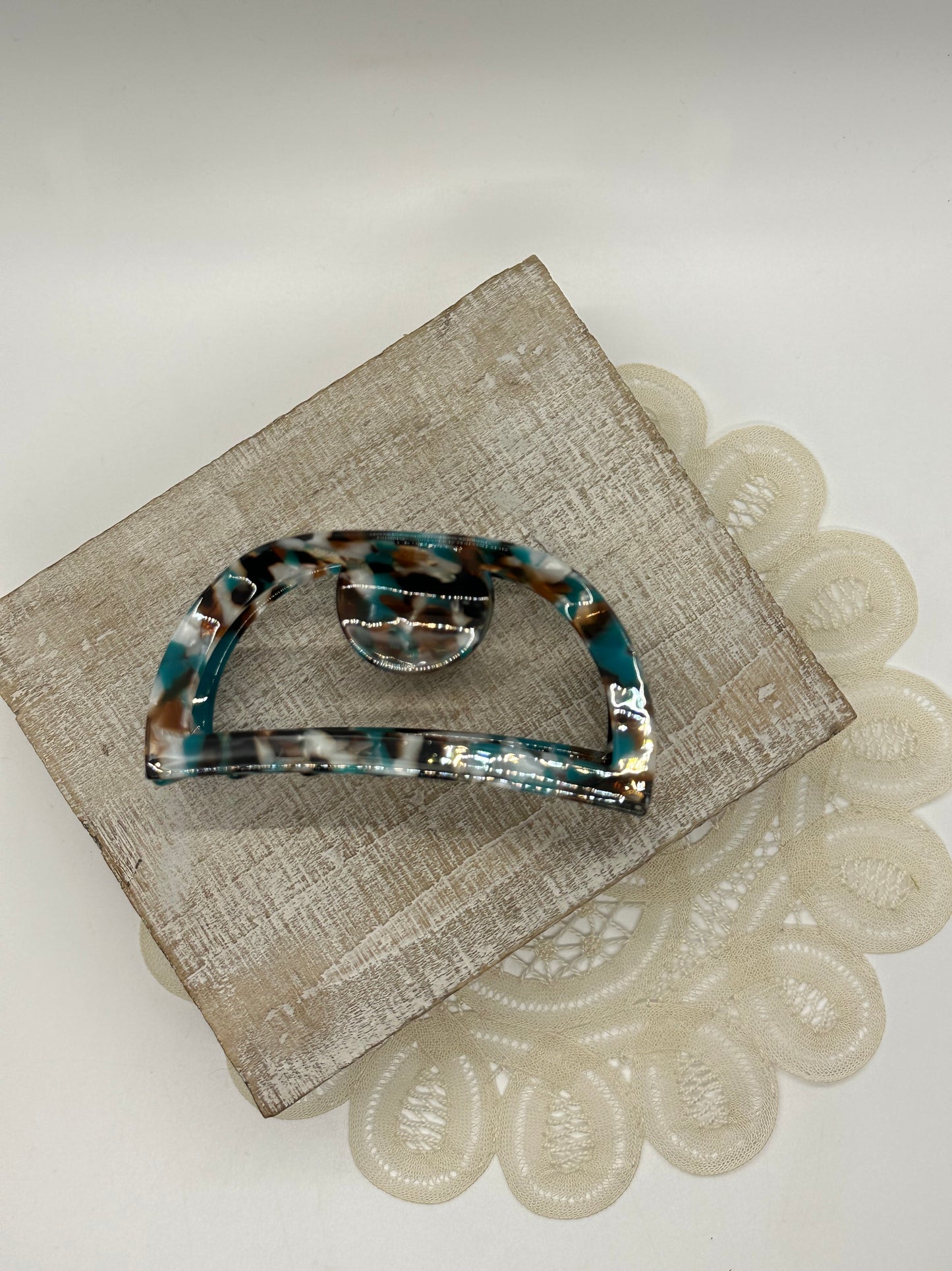 Vista Hair Claws