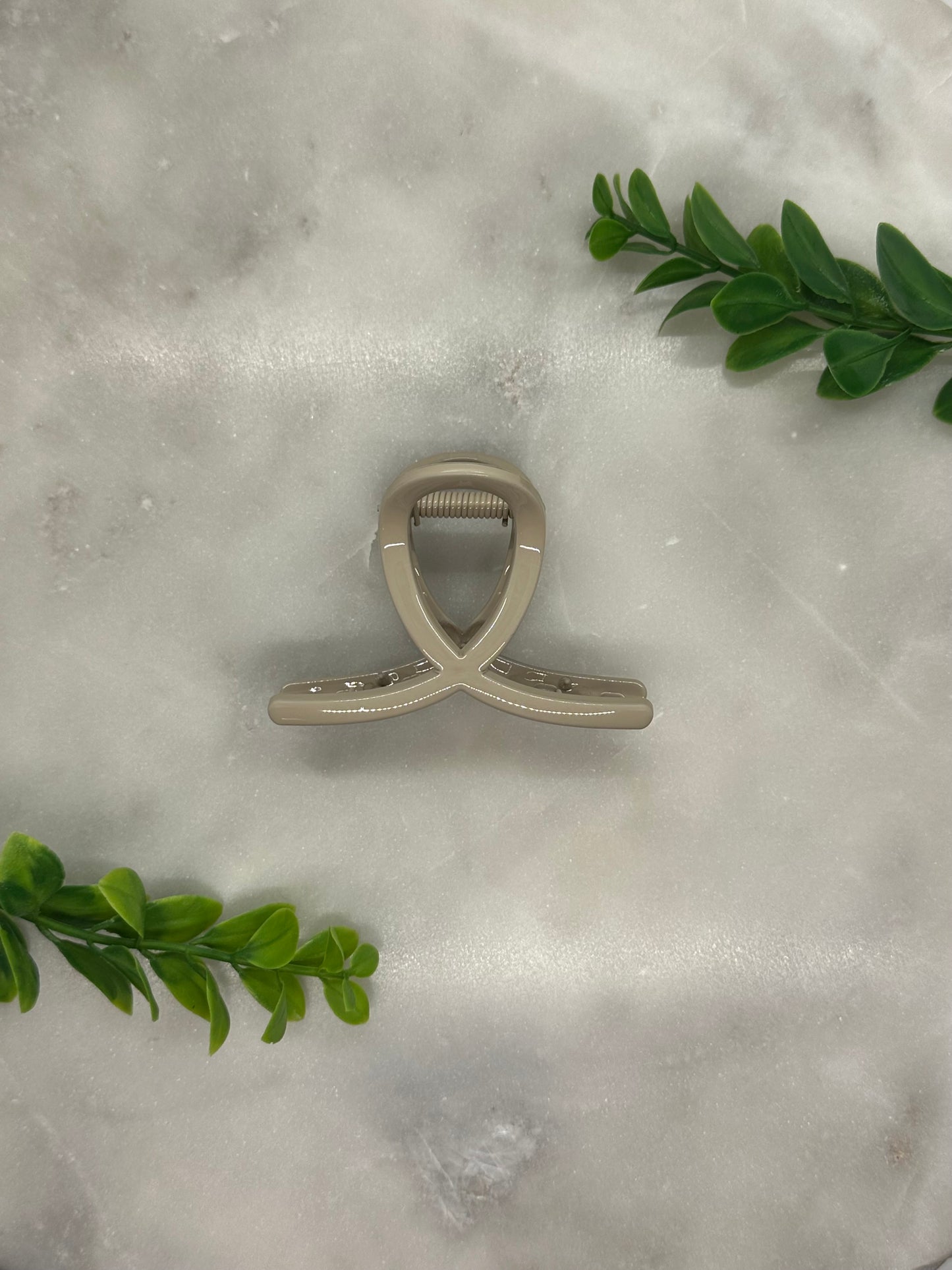 Stars Hollow Glossy Hair Claws