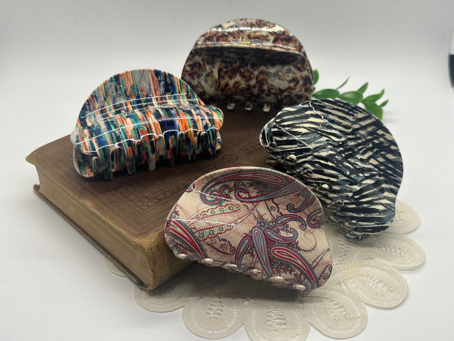 Tokyo Print Hair Claws