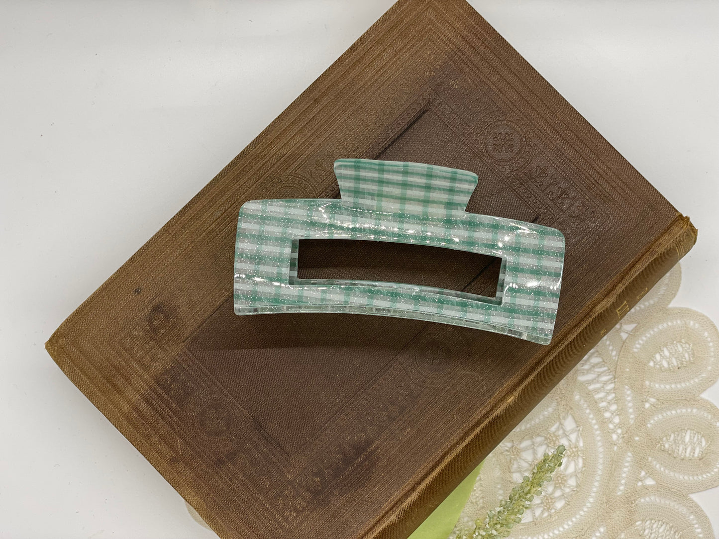 Retro Charlotte Hair Claws