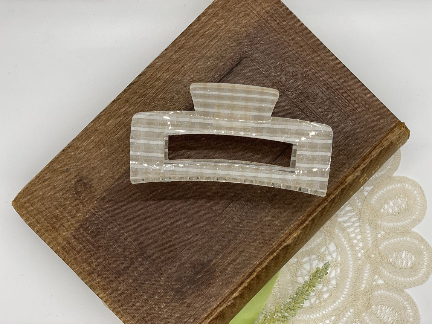 Retro Charlotte Hair Claws