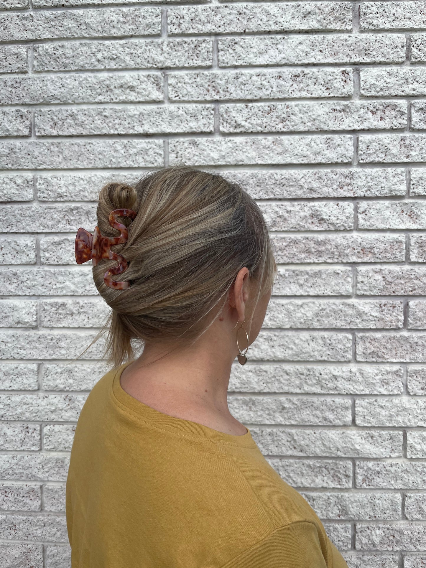 Chicago Tortoiseshell Hair Claw