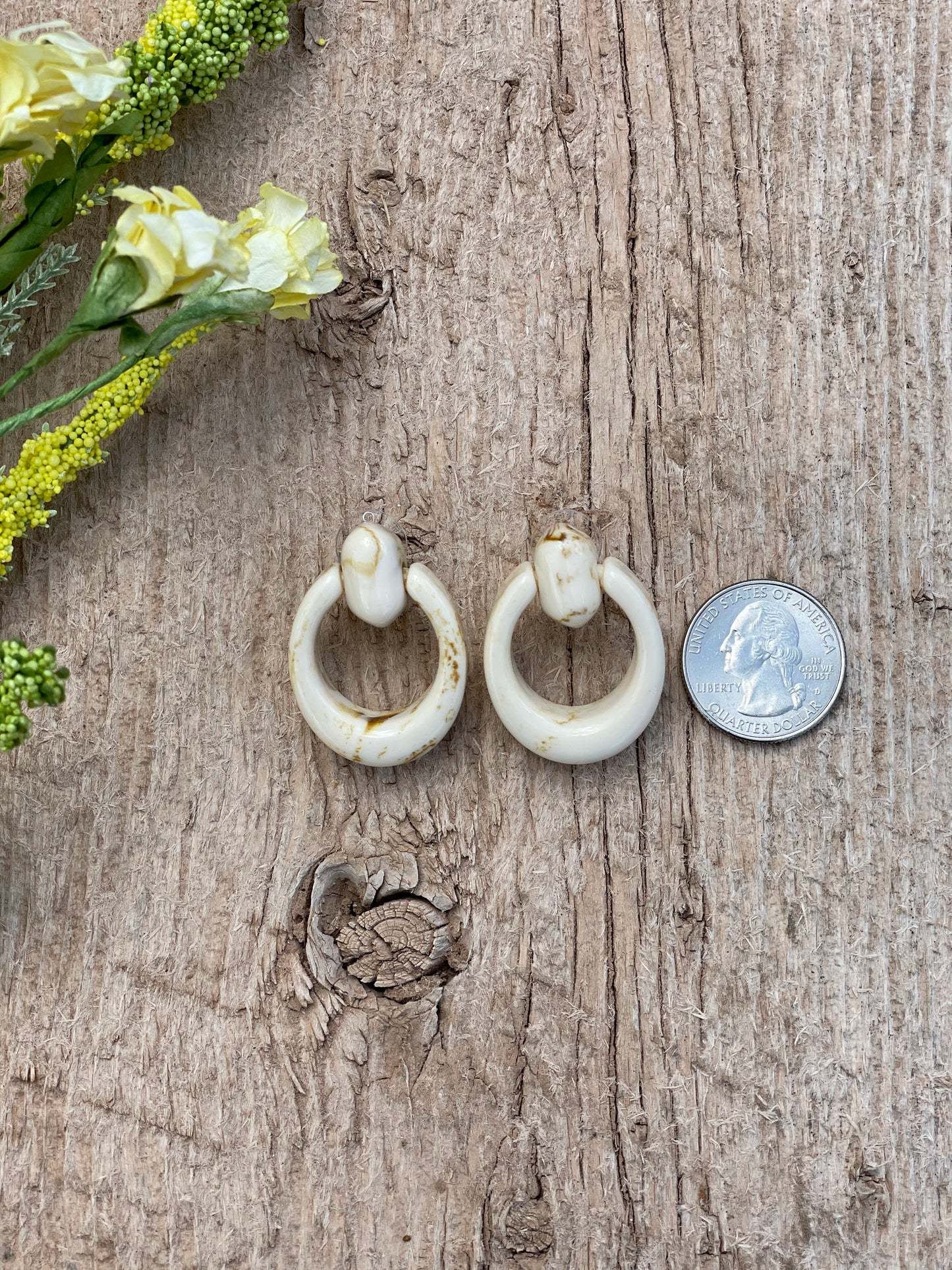 Cream Oval Earrings