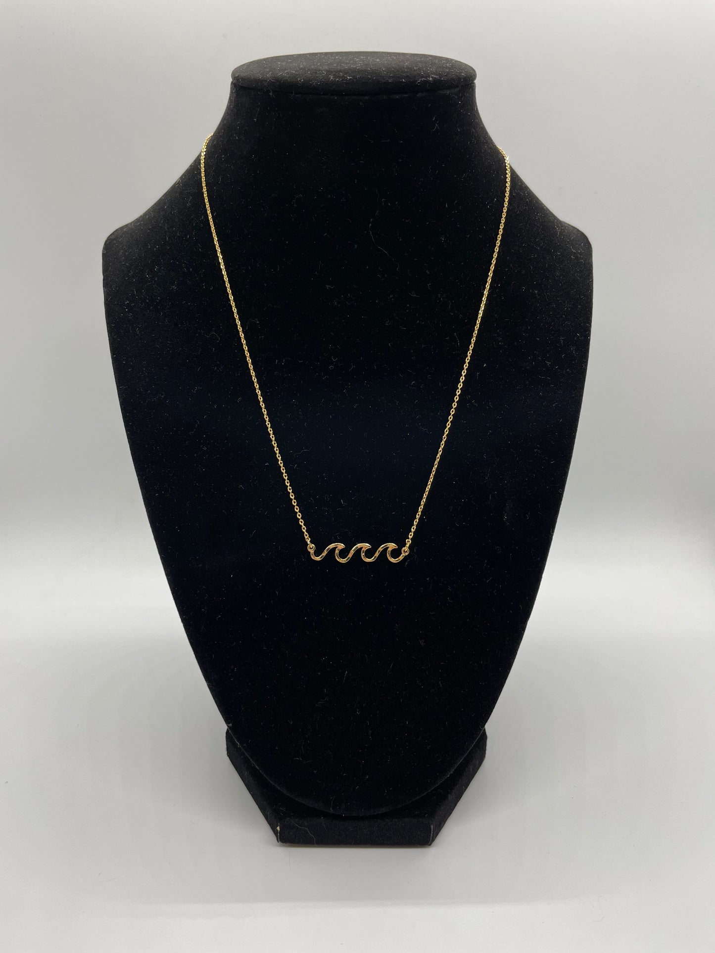 Wave Necklace
