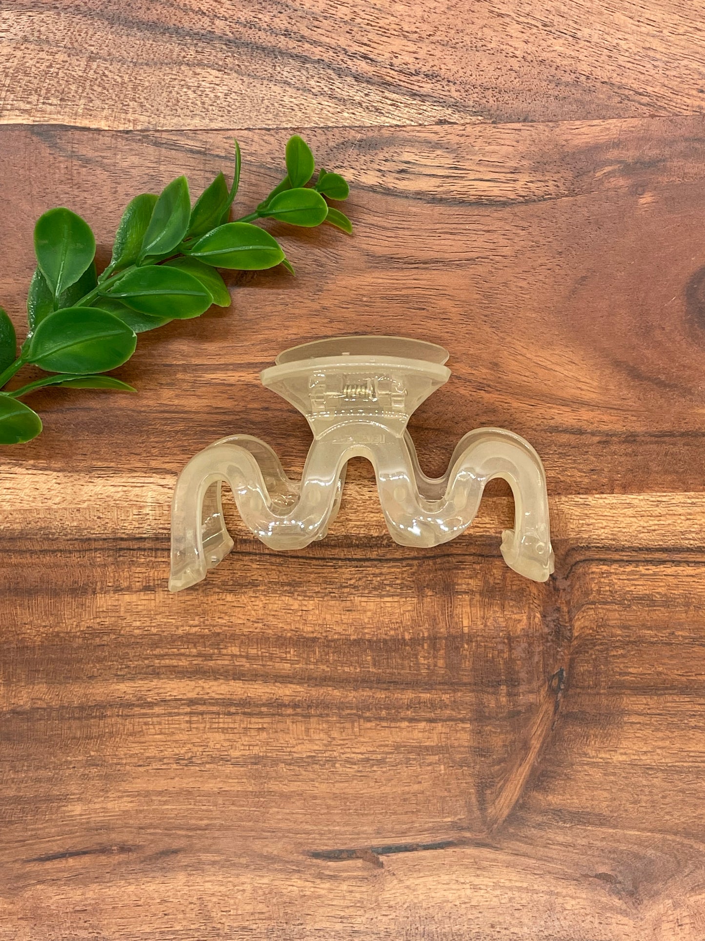 Chicago Clear Hair Claws
